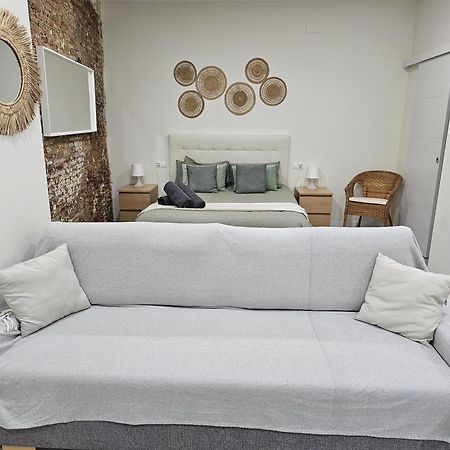 Estudio Trinidad Centro Malaga 2 מראה חיצוני תמונה