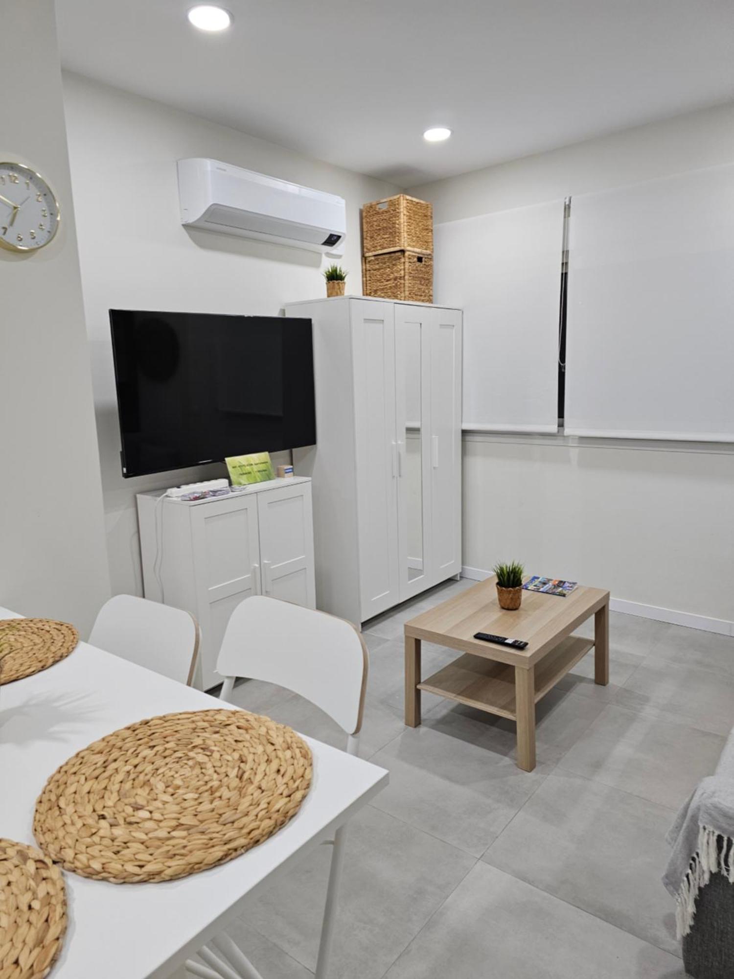 Estudio Trinidad Centro Malaga 2 מראה חיצוני תמונה